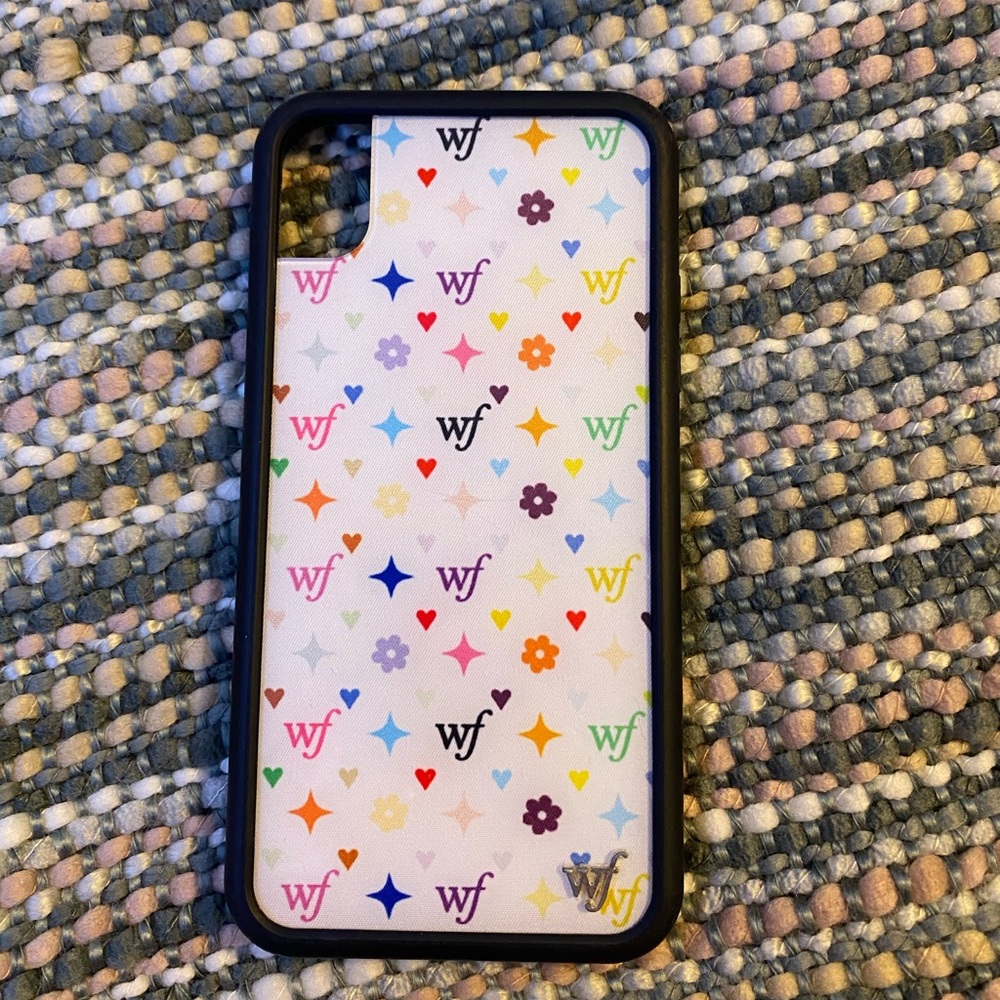 wildflower logo case